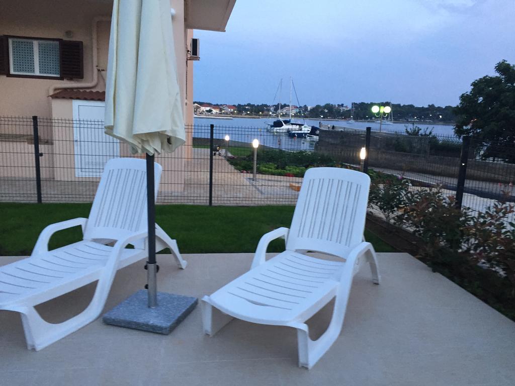 Guest House Punta Grzan Petrcane Εξωτερικό φωτογραφία